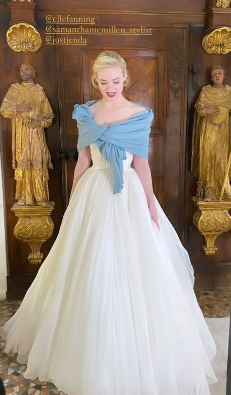 Elle Fanning