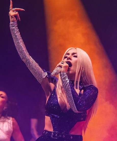Ava Max