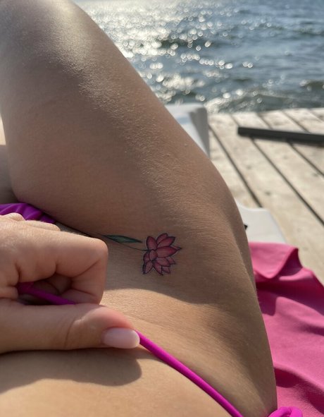 Sleepybeautyasmrfree