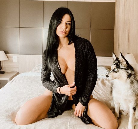 Eva Andressa