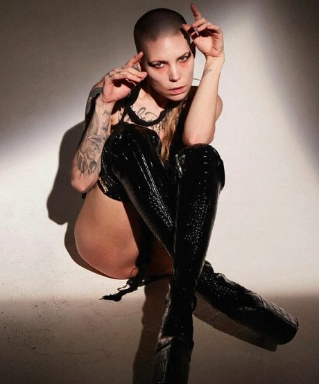 Skylar Grey
