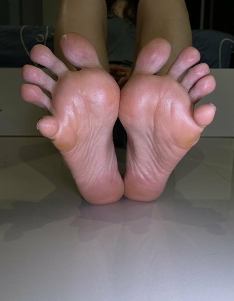 Eurasianfeet