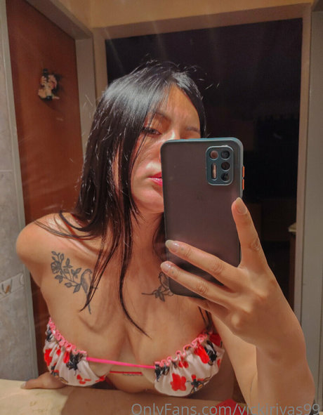 Vickirivas99