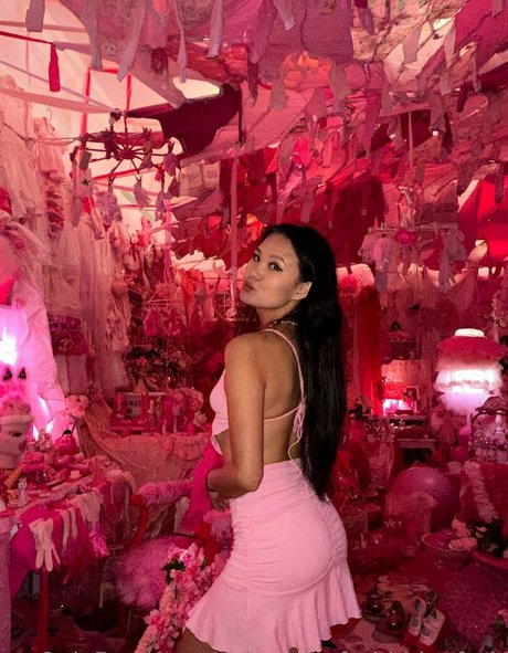 Sakuratheforbiddenfruit