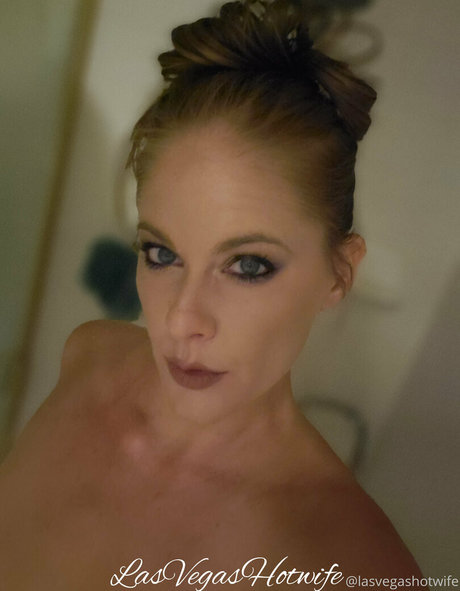 Las Vegas Hotwife