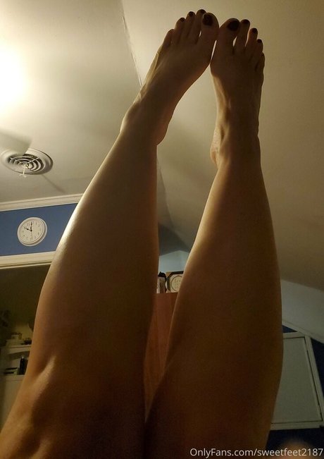 Sweetfeet2187