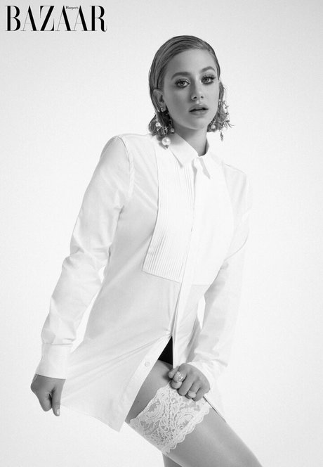 Lili Reinhart