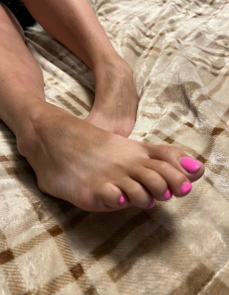 Wifeyassandfeet