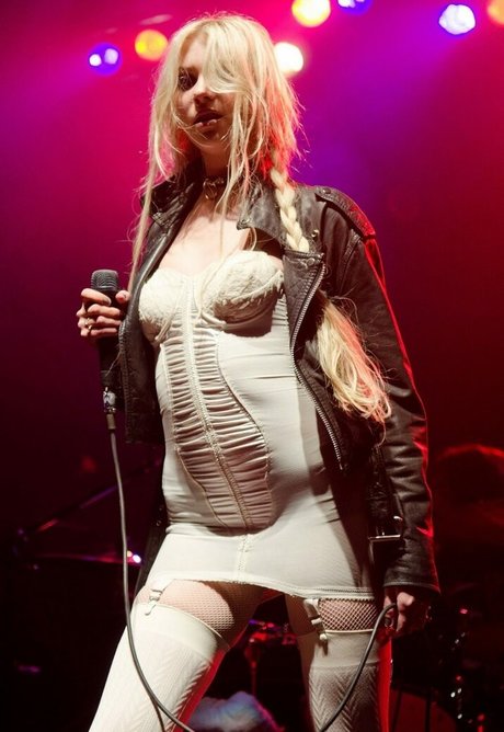 Taylor Momsen