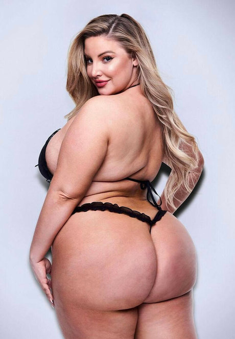 Ashley Alexiss