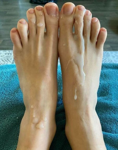 Myposedtoes