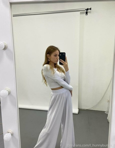 Lhunnybunnyl
