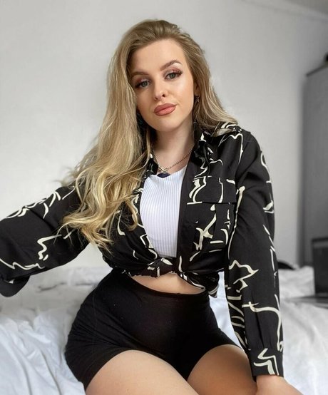 Amber Rose Brightman