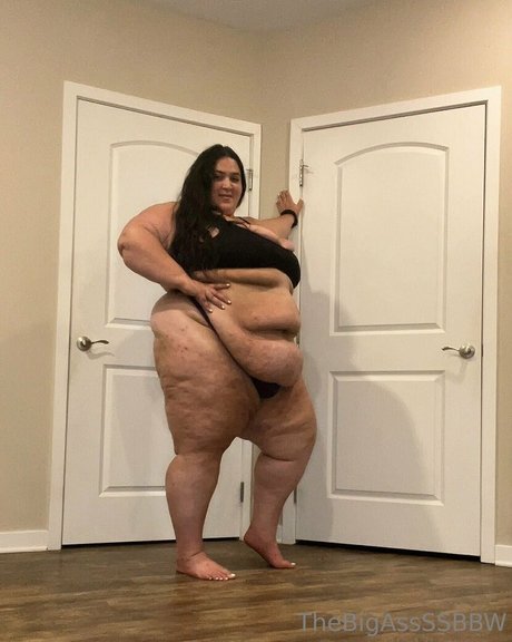 Thebigassssbbw1