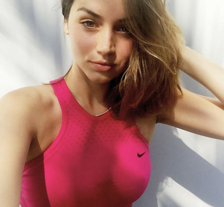 Ana De Armas
