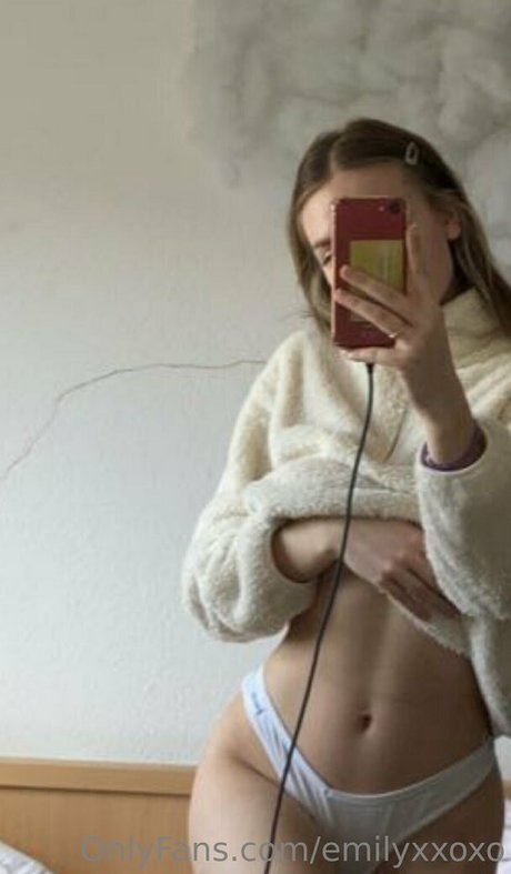 Emilyxxoxo