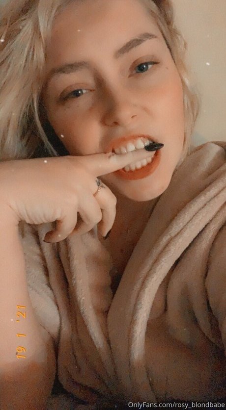 Rosyblondbabe