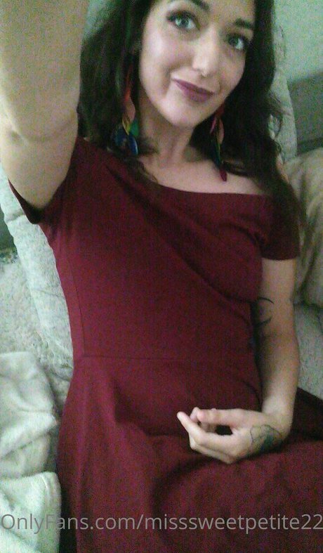 Misssweetpetite22