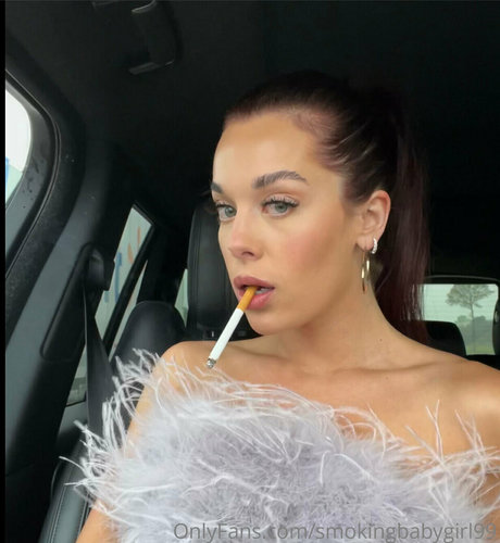 Smokingbabygirl99
