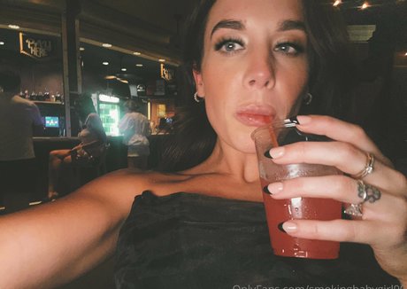 Smokingbabygirl99