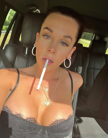 Smokingbabygirl99