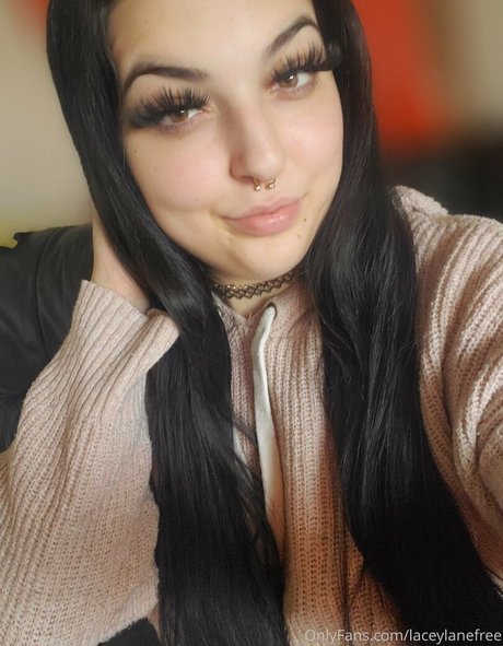 Laceylanefree