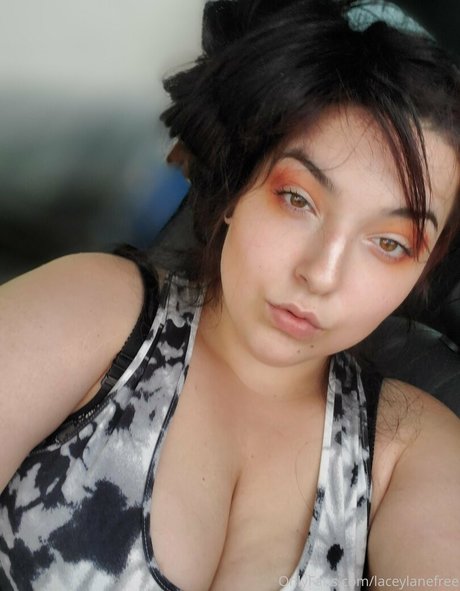 Laceylanefree