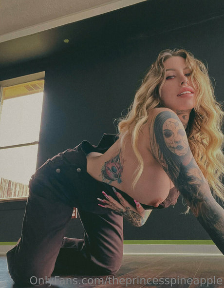 Theprincesspineapple