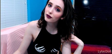 Lylacdoll