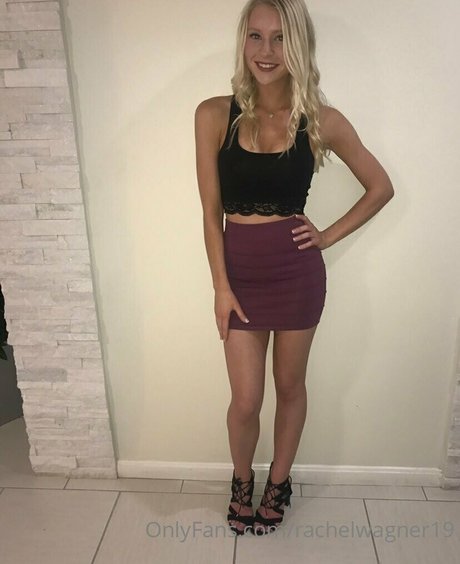 Freshmanblondie18