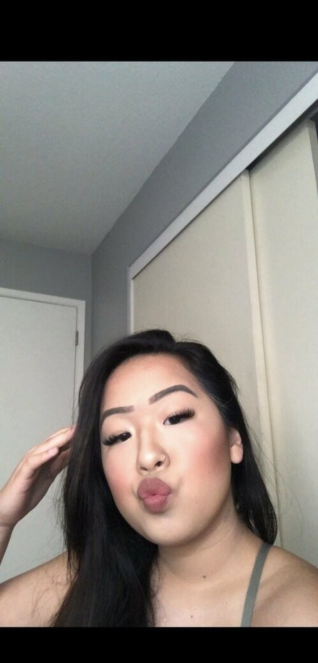 Asianbbygirl18