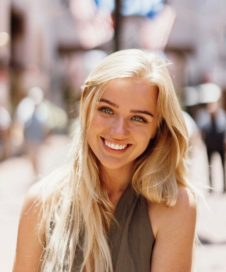 Eva Vlaardingerbroek