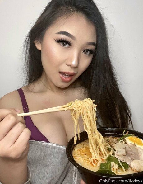 Lizzievx