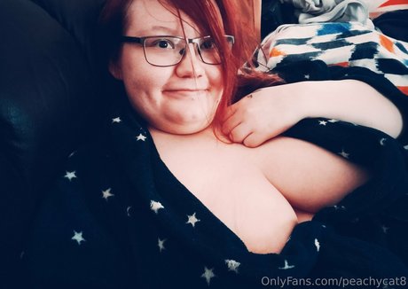Peachycat8