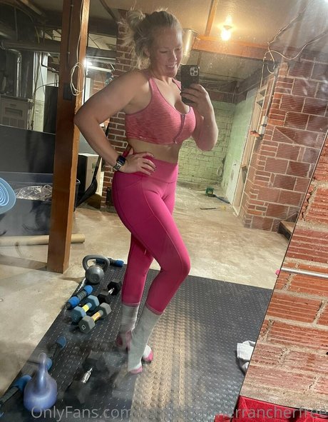 Femalefarmerrancherfree