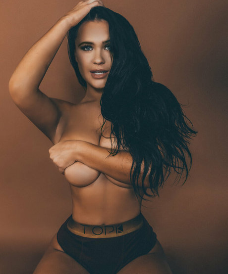 Sarah Love Macdonald