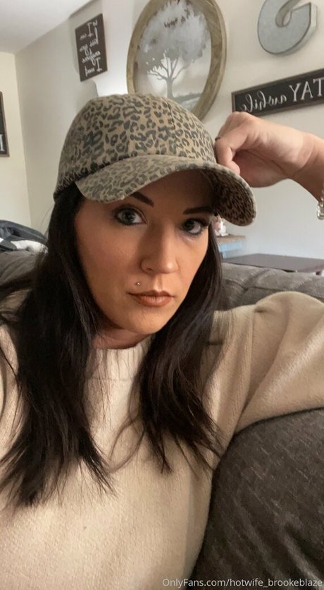 Hotwifebrookeblaze