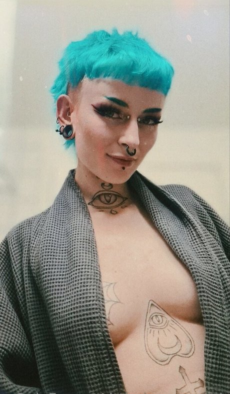 Littledemonwitchfree