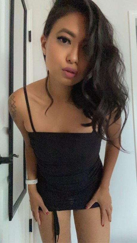 Randomsuburbanite Rose