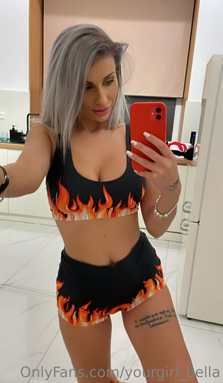 Yourgirlbella