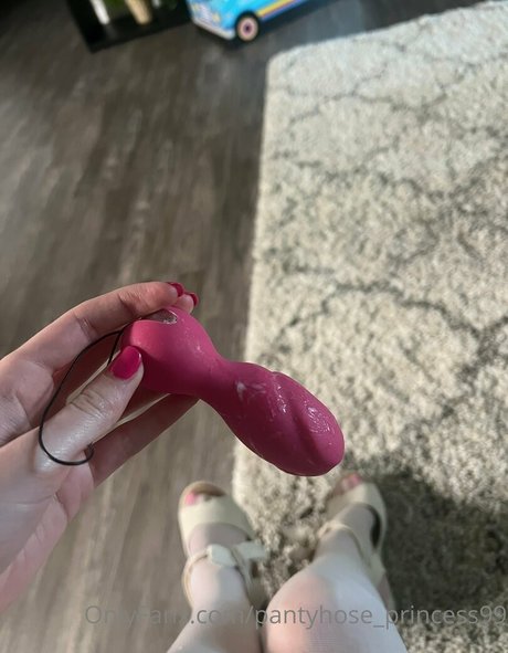 Pantyhoseprincess99