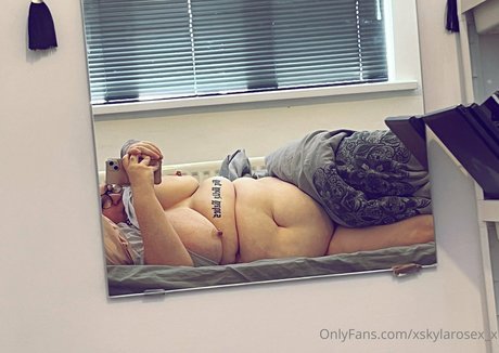 Xskylarosexx