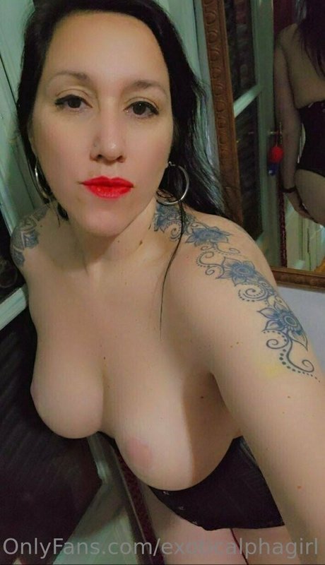 Exoticalphagirl