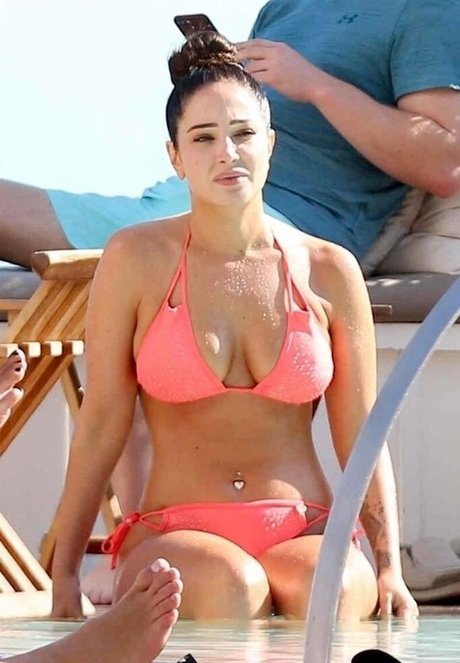 Tulisa Contostavlos
