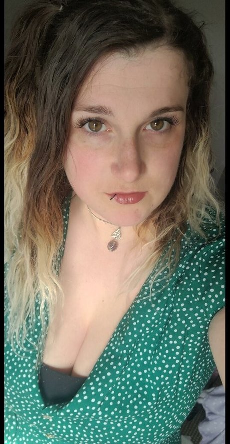 Pregnantmamamsalicefury