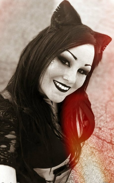 Jadeandersonofficial