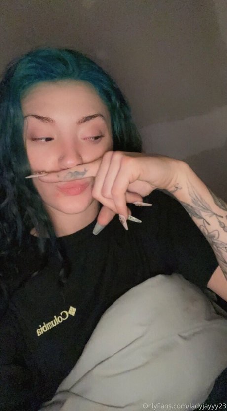 Ladyjayyy23