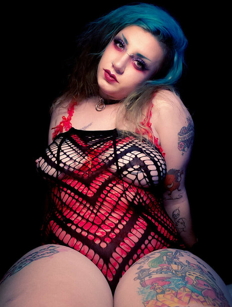 Sarahsuccubusfreepreview