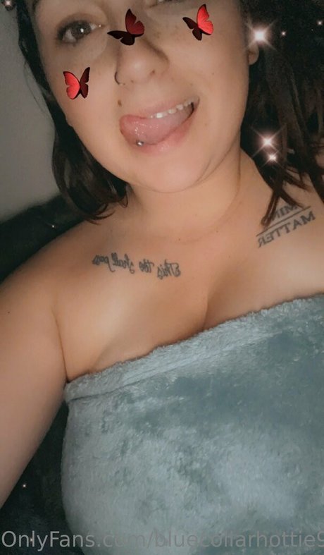 Bluecollarhottie98