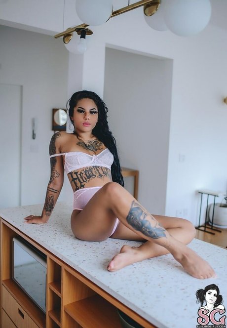 Valentina Naomi